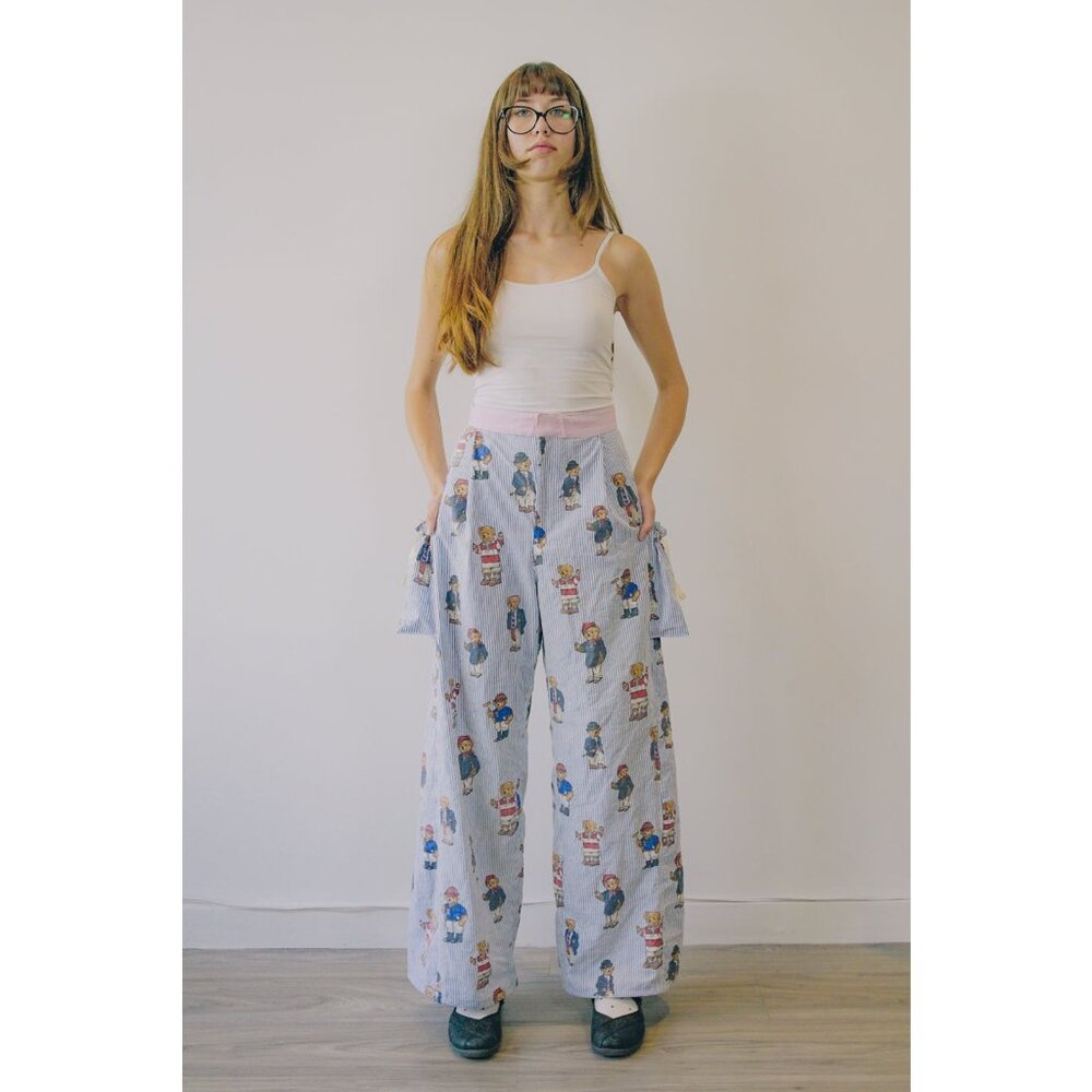 Women's Wide Leg Printed Pants - Picture 2 of 9